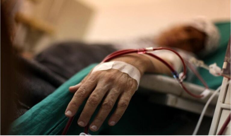 د. البرش : ” أزمة مرضى السرطان والمحولين للعلاج خارج القطاع بلغت مستويات غير مسبوقة