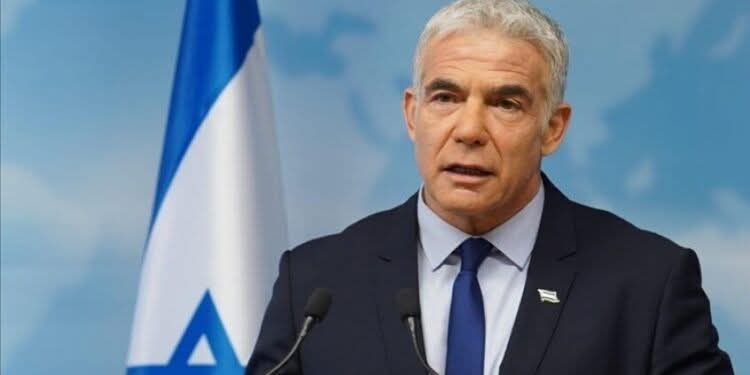 لابيد يحذّر من اتفاق مع إيران ويشدد على ملف الصواريخ الباليستية