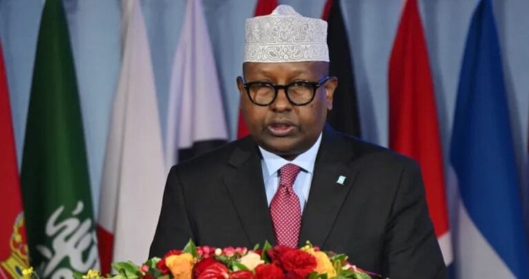 السعودية والصومال توقعان اتفاقية دفاعية مشتركة