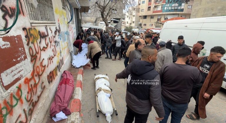 3 شهداء وجرحى في قصف إسرائيلي استهدف سيارة مدنية قرب جامعة الأزهر غرب غزة