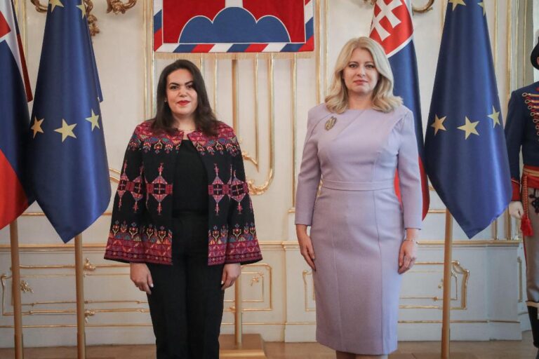 فلسطين وسلوفاكيا توقّعان اتفاقية تعاون زراعي لتعزيز الأمن الغذائي وتبادل الخبرات