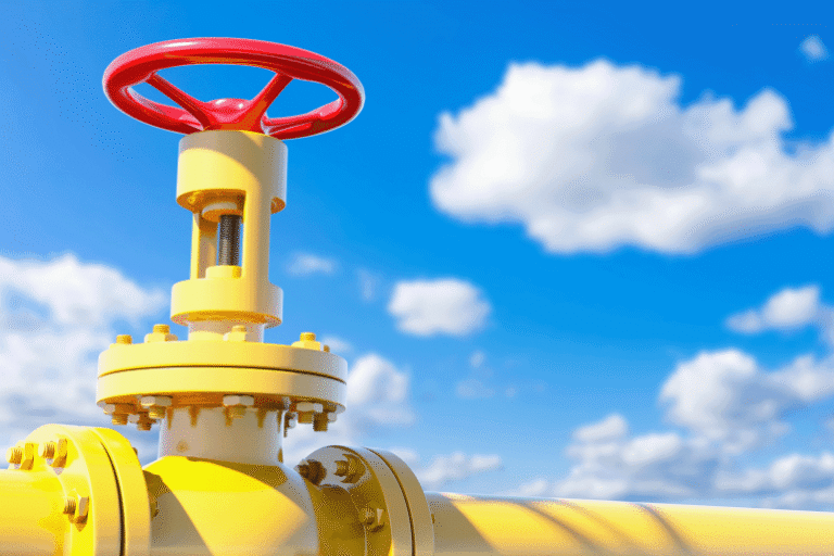 توتر الخليج يربك إمدادات الطاقة لآسيا ويرفع أسعار النفط