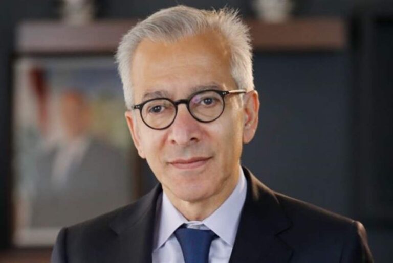 وزير الاقتصاد اللبناني يحيل ملف تلاعب بالأسعار إلى القضاء المالي ويطالب بعقوبات رادعة بحق المخالفين