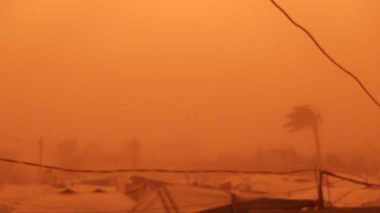 الأرصاد المصرية تنفي شائعات “العاصفة الدموية”: طقس ربيعي مستقر ولا مخاطر جوية مرتقبة