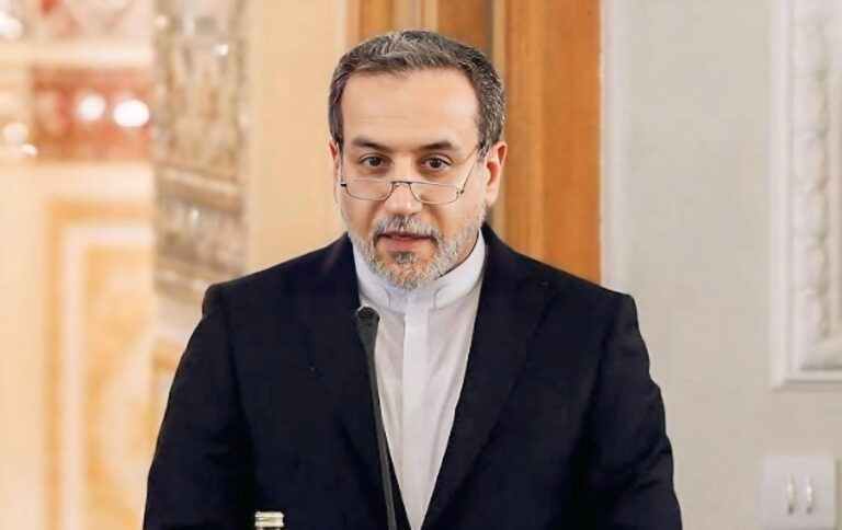 طهران تصعّد دبلوماسياً: عراقجي يطالب بوقف هجمات إسرائيل على لبنان ويهاجم واشنطن.