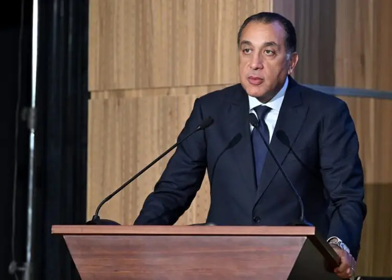 مصر تهدف إلى إدراج شركات حكومية في البورصة هذا العام